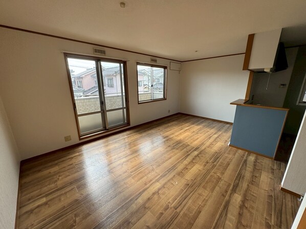 ラティルスの物件内観写真